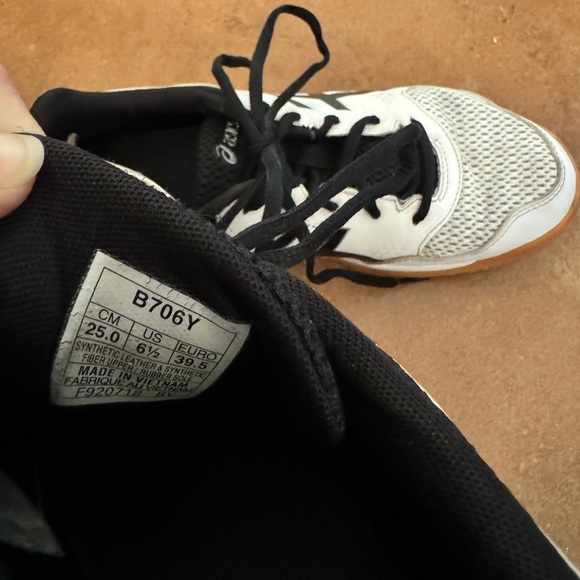 ASICS Gel Rocket 8 men’s white black sneakers shoes 6.5 M volleyball court kids - Picture 8 of 10